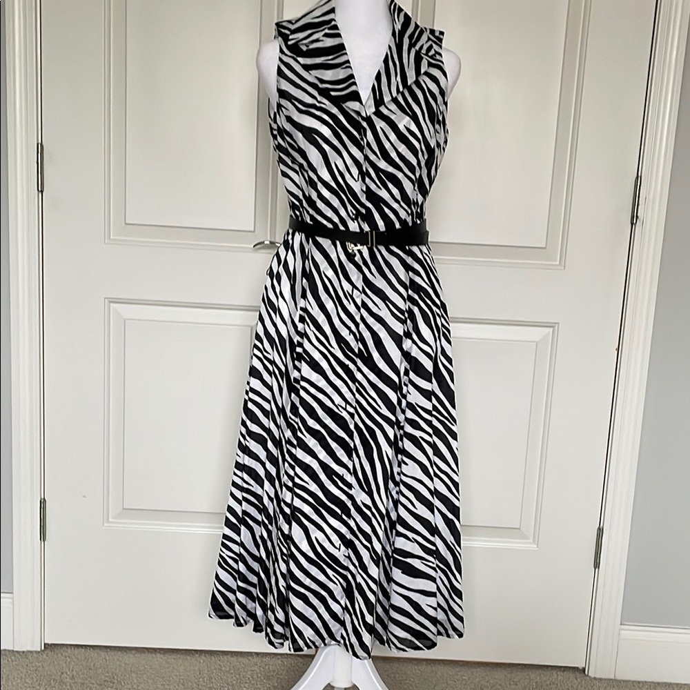 Black and White Zebra Print Dress Size 8